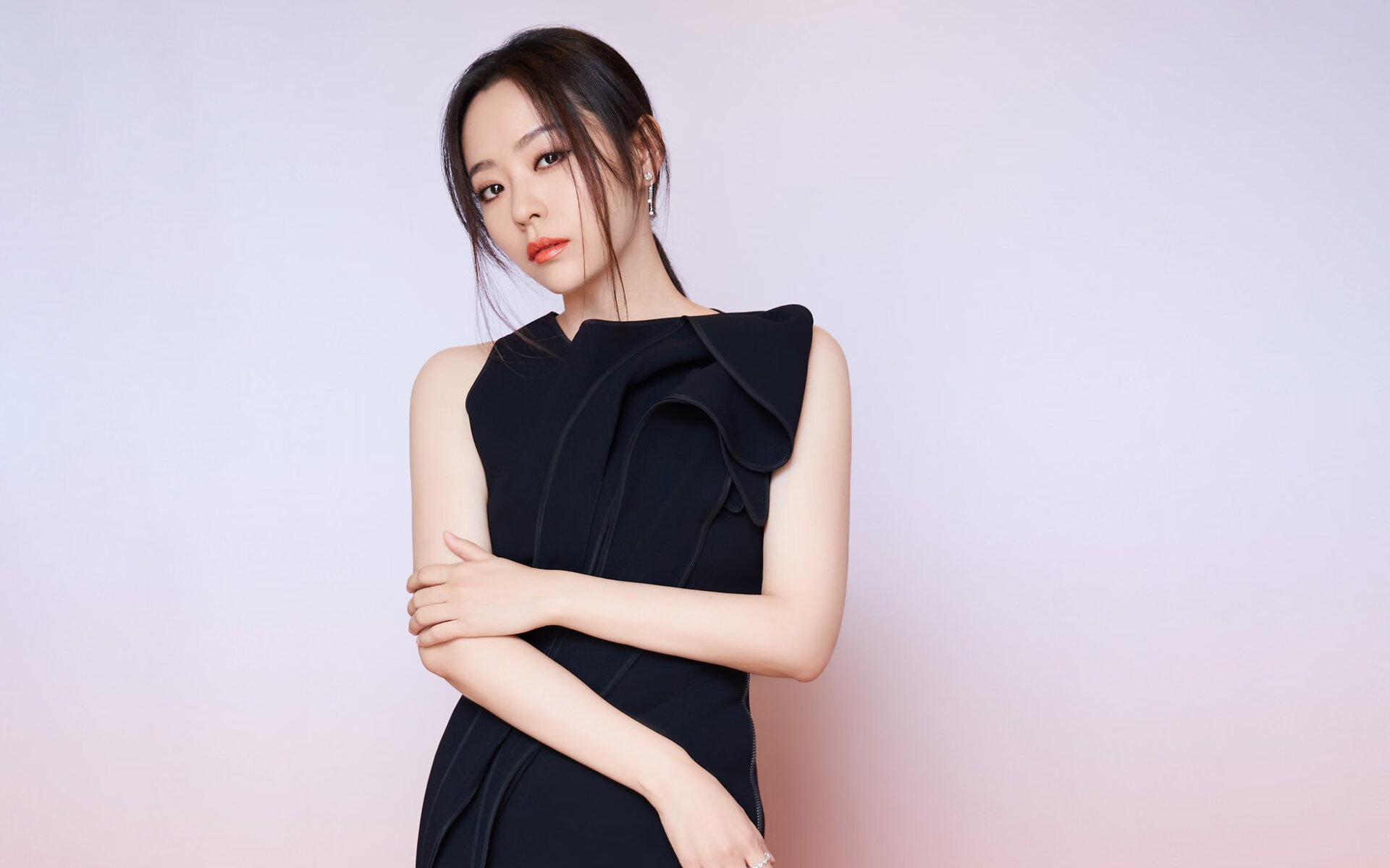 开云官方-女子足球亚洲杯预选赛中国队顺利晋级，亚洲女子足协杯
